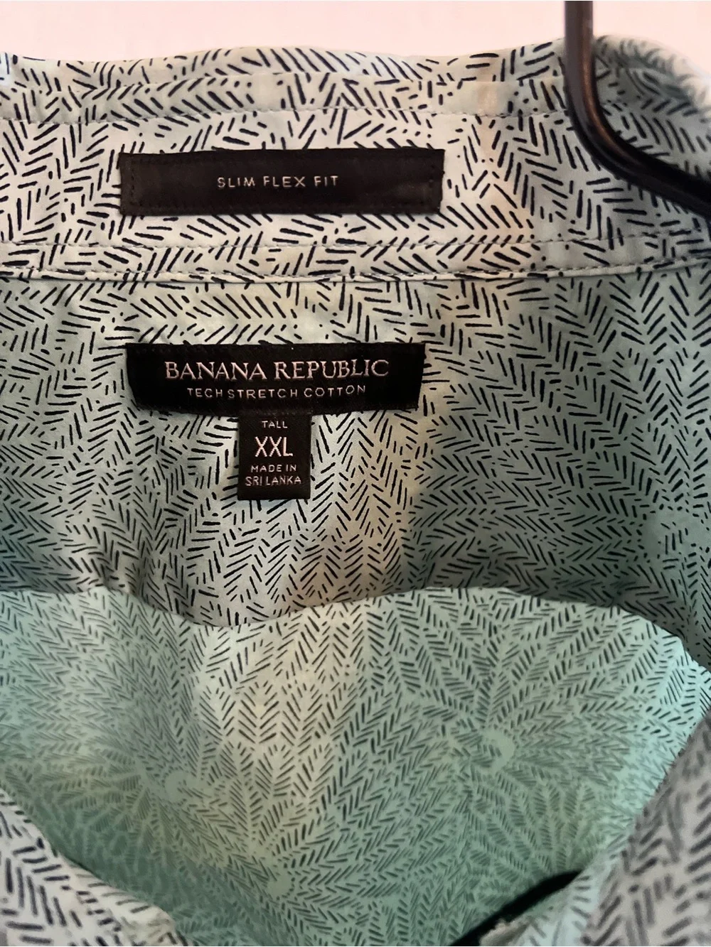 Banana Republic Men's Short-Sleeve Button-Down Shirt - Sage Green Print
